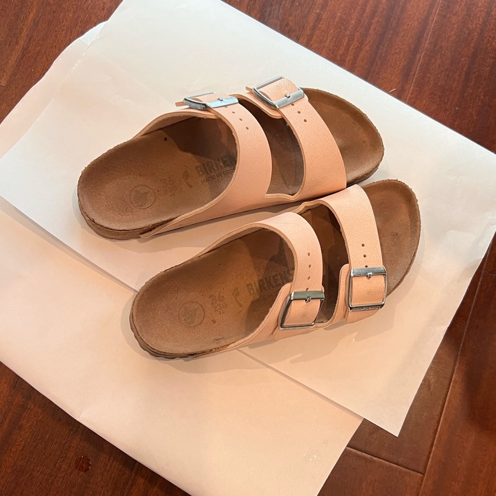 Birkenstocks Women’s Size 36